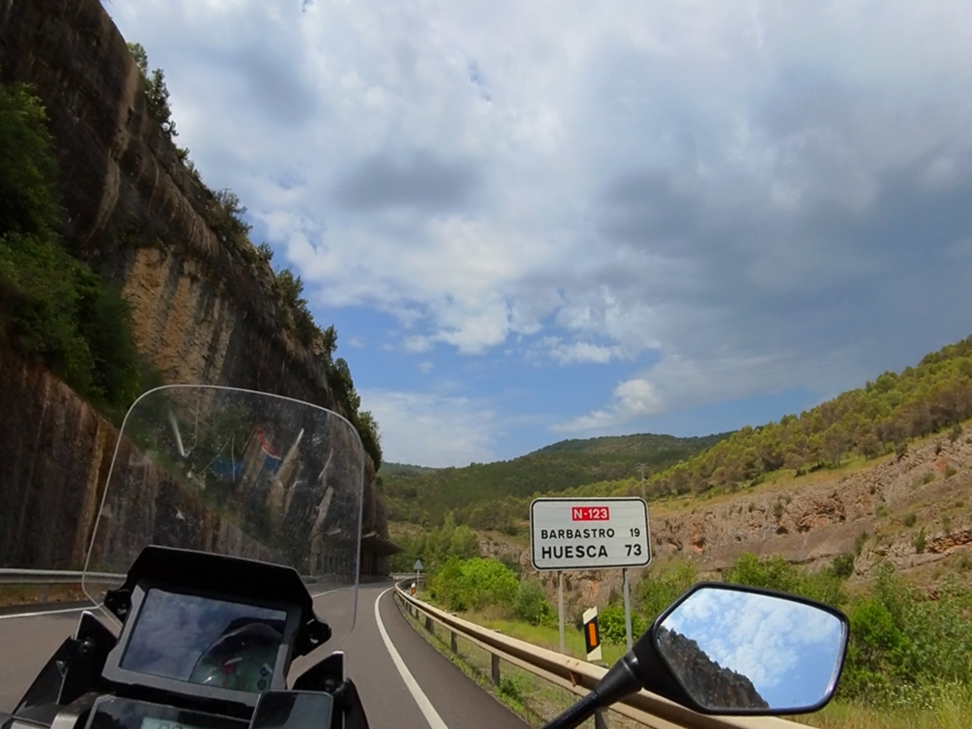 03-auf dem Weg nach Saragossa Schild